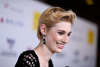 Elizabeth Debicki, Happy , Actress HD wallpaper