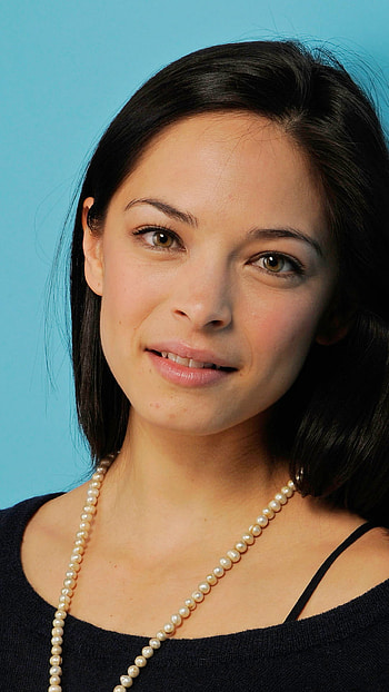 Celebrity, Kristin Kreuk HD phone wallpaper