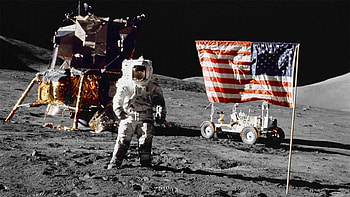 Apollo 13, Iconic movie scene, Intense drama, Spacecraft crew HD wallpaper