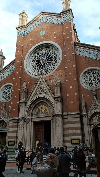 St. Anthony's Church, Attraction reviews, Tickets and discounts, Transportation options HD phone wallpaper