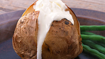 Cream-filled roasted potato, Gourmet delight, Irresistible flavors, Indulgent treat HD wallpaper