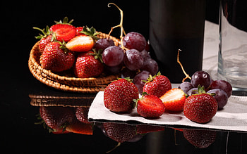 Food, Strawberry, Grapes, Tasty, Delicious HD wallpaper