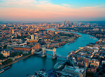 River Thames, London Skyline HD wallpaper