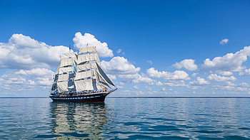 Ship , ship, clouds HD wallpaper