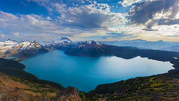 gorgeous mountain lake in canada, blue, clouds, mountains, lake HD wallpaper