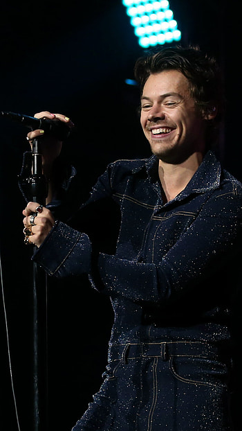 Harry Styles, Celebrities, Iconic , Magazine cover HD phone wallpaper
