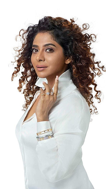Poorima indrajith, malayalam actress, poornima HD phone wallpaper