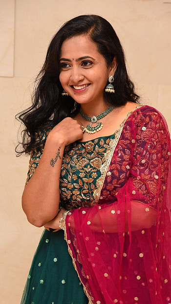 Lasya Manjunath, telugu actress, anchor HD phone wallpaper