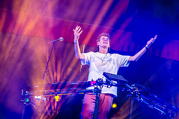 Lost Frequencies, Charlotte De Witte, Top performing DJs, 2019 HD wallpaper