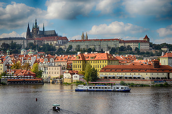 Prague Castle, Charles Bridge view, Night reflection, Prague's beauty HD wallpaper