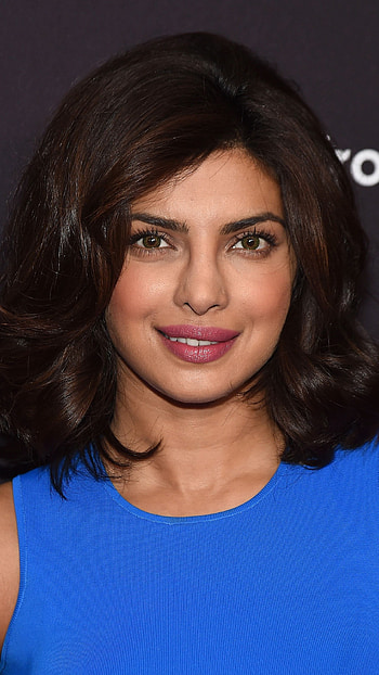 Priyanka Chopra, Bollywood, Actress HD phone wallpaper