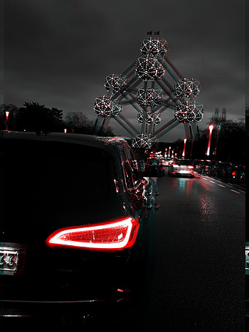 Audi q5 in Bruxelles, Audiq5, atomium HD phone wallpaper