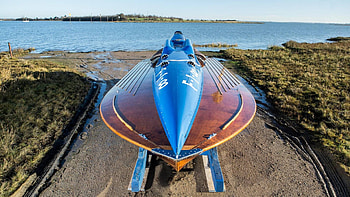 Record-breaking hydroplane, Auctioned treasure, Hispano Suiza legacy, Speed record holder HD wallpaper