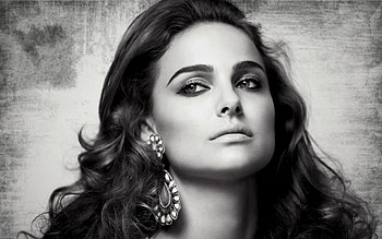 Natalie Portman, brunette, soft, beautiful, unique, actresses, beauty, classy, black and white, gaze HD wallpaper