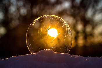 Bubble Sunset, winter, cold, sunbeam, round, reflection, nature, bubble, ice, sunset HD wallpaper