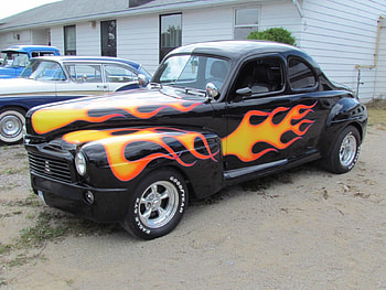Flames on Hot Rod, classic, black, flames, cool, hot rod HD wallpaper