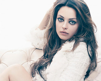 Mila Kunis, celebrity, beautiful, models, people, actresses HD wallpaper