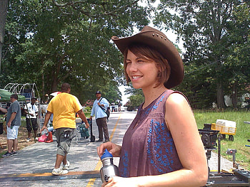 Cowgirl On Set. ., style, cowgirl, fun, walking dead, brunettes, TV, actors, outdoors, ranch, Lauren Cohen, girls, women, western, hats, female HD wallpaper