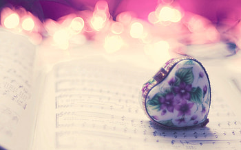 Music, Love, Glare, Surface, Heart, Paper, Notes, Souvenir HD wallpaper