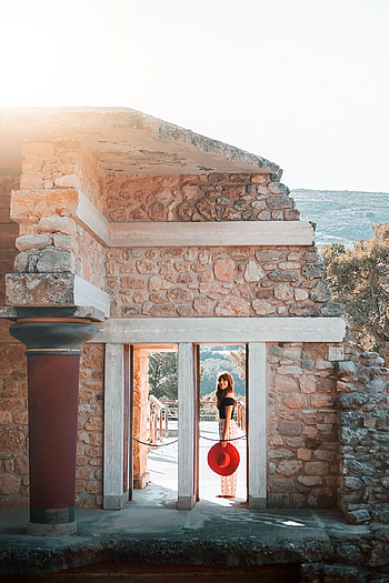 Knossos Palace, Cultural discovery, Ancient Minoan civilization, Greek experience HD phone wallpaper