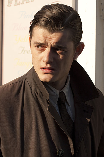 Sam Riley, Brighton Rock and On the Road, Actor's interview HD phone wallpaper