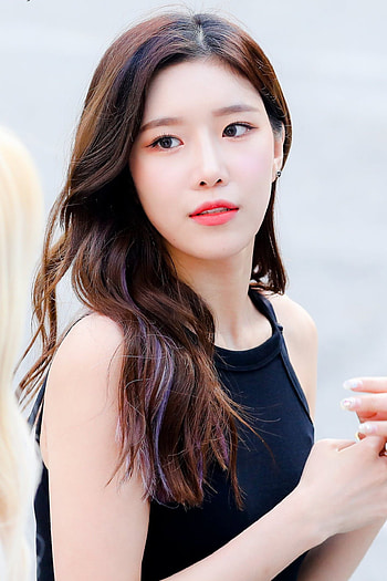 WJSN (Cosmic Girls), Dawon, Cosmic girls, K-pop girl groups HD phone wallpaper