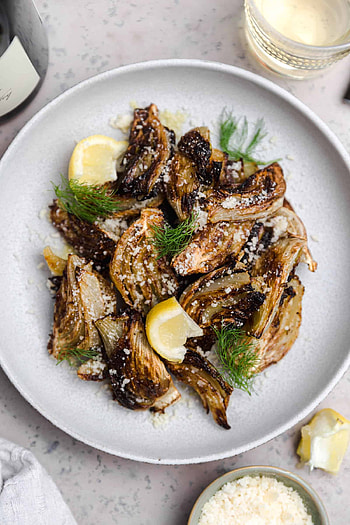 Quick roasted fennel, Simple preparation, Well-seasoned dish, Mouthwatering flavors HD phone wallpaper
