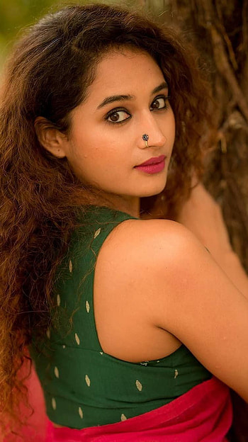 Pooja Ramachandran, tamil actress, saree beauty HD phone wallpaper