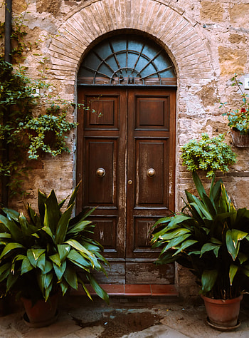 Pienza, Beautiful hilltop village, Tuscany destination, Italian charm HD phone wallpaper