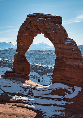 Nature, Snow, Rock, Miscellanea, Miscellaneous, Human, Person, Loneliness, Arch HD phone wallpaper