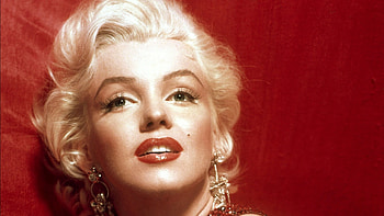 Captivating , Iconic , Classic beauty, Timeless icon HD wallpaper