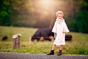 country girl girl farm bokeh HD wallpaper