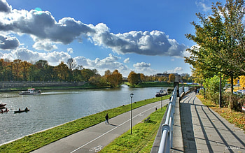 Promenade in Krakow, Poland, river, Krakow, Poland, promenade, clouds HD wallpaper
