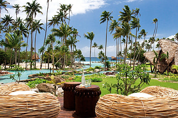 Launcala Island - Fiji - South Pacific Polynesia, island, tropical, launcala, chairs, private, islands, fiji, palm trees, swimming, loungers, pacific, exotic, paradise, south, atoll, pool, resort, polynesia HD wallpaper