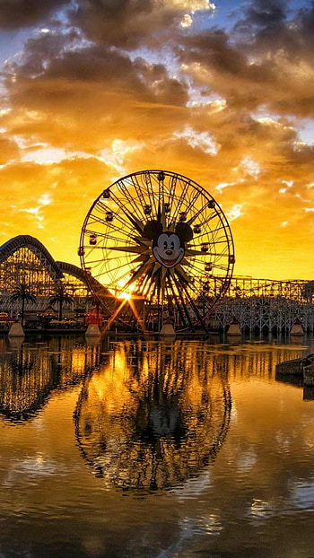 Disneyland, Xperia , Full , Disneyland HD phone wallpaper