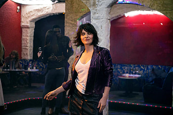 Juliette Binoche, Movies, Luminous in sly romance, Vanity Fair HD wallpaper