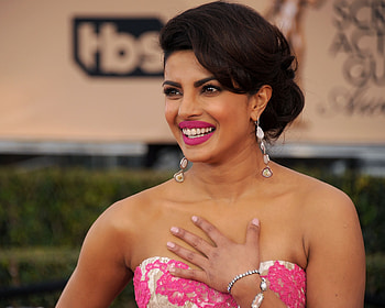 Priyanka Chopra 13, priyanka-chopra, indian-celebrities, girls, desi-girls HD wallpaper
