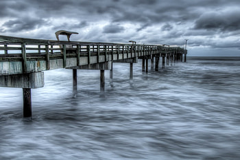 A Storm Is Coming, pier, clouds, ocean, storm HD wallpaper
