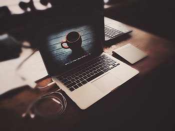Macbook pro apple Laptop Heads, apple, macbook-pro, laptop, heads HD wallpaper