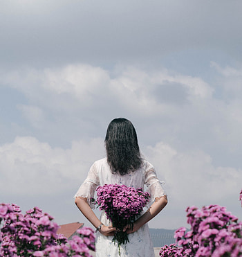 Flowers, Violet, Miscellanea, Miscellaneous, Bouquet, Girl, Purple HD phone wallpaper