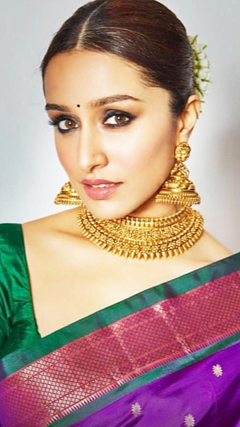 Shraddha Kapoor, bollywood actress, saree lover HD phone wallpaper