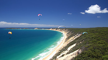 Rainbow Beach Queensland, Paragliding HD wallpaper