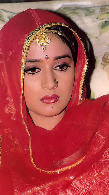 Madhuri Dixit, bollywood actress, vintage HD phone wallpaper