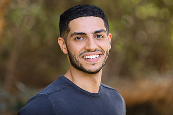 Mena Massoud, Girlfriend in 2022, Actor's relationship, Mena's love life HD wallpaper