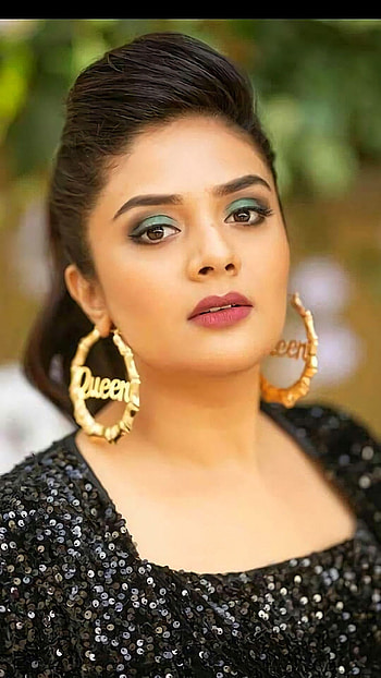 Sreemukhi, telugu actress, anchor HD phone wallpaper
