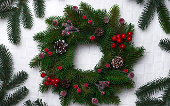 Christmas wreath, light wooden background, Merry Christmas, Christmas decoration, wreath with Christmas balls HD wallpaper