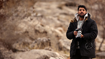 Engin Akyurek, Mehmetas Mehmet, Irem Helvacioglu, Zeynepas Zeynep, Erkan Kabakcioglu, Ismailas Ismail, Aziz Capkurt, Ebu Zalimas Ebu Zalim Kacis Season 1 HD wallpaper