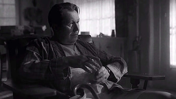 David Fincher's Mank, Cinematography marvel, Santini graphy, Visual storytelling HD wallpaper