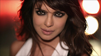 In My City, Priyanka Chopra HD wallpaper