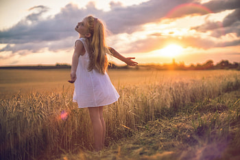 little girl, childhood, blonde, fair, nice, adorable, bonny, sunset, sweet, Belle, white, Hair, girl, grass, tree, Standing, comely, sightly, pretty, green, face, lovely, pure, child, graphy, cute, baby, , Nexus, beauty, play, kid, beautiful, people, little, pink, sky, princess, dainty HD wallpaper